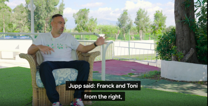 image.png 리베리가 로벤 죽빵 날렸던 사건 .jpg