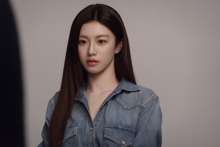 maakorea__2024-03-10T100238.000Z_5.jpg 고윤정 인스타 업데이트